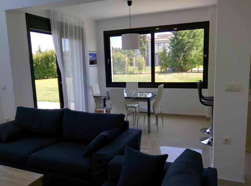 חניוטי Sanny Sani Luxury Villas מראה חיצוני תמונה